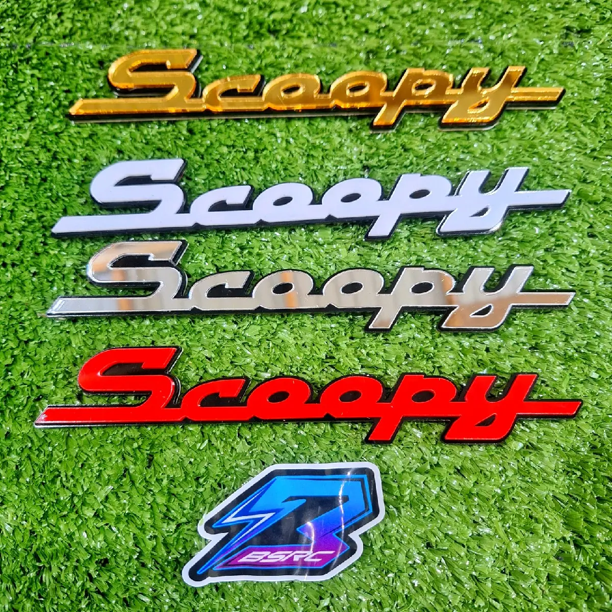 logo scoopy 3D timbul sepasang / emblem scoopy premium