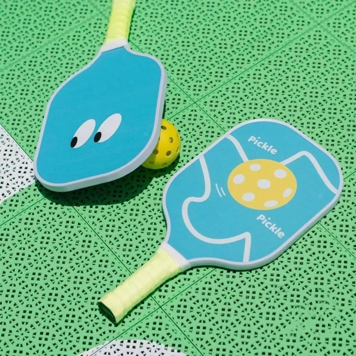 Carbon Fiber Pickleball Bat Beginner's Entry Competition Training Professional Sports Full Set Cute Cartoon Racket Super Light