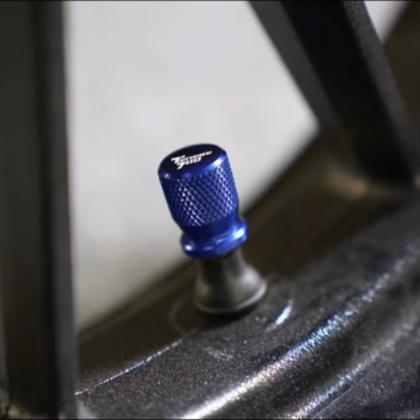 Van Yamaha có nhiều màu sắc khác nhau. Phụ Kiện Sửa Đổi Xe Máy, Thích Hợp Cho Các Mẫu Xe Máy Yamaha Như Namx XMax, Để Sửa Đổi 4