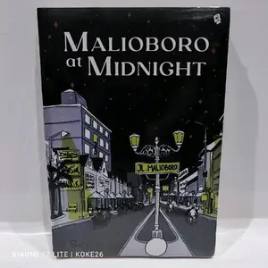NOVEL MALIOBORO AT MIDNIGHT : SKYSPHIRE Soft Cover