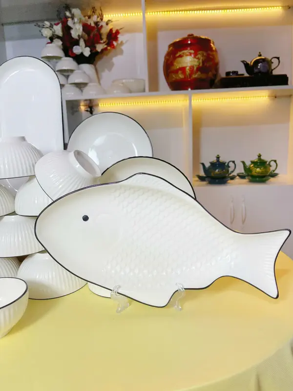 Bộ Bát Đĩa Trắng Kẻ Đen Cao Cấp 22 Chi Tiết Đã bao gồm tặng 2 Bát  Và  Đĩa Hình Con Cá Mới 1