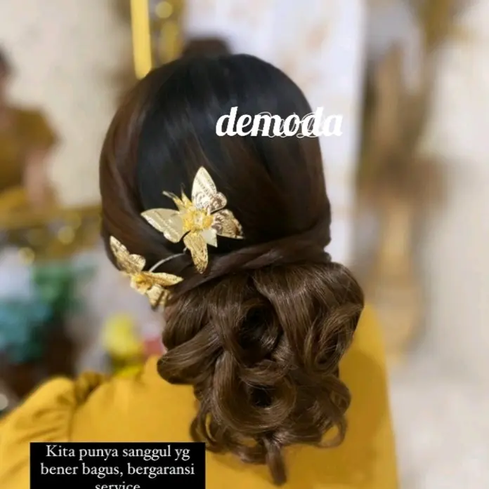 sanggul messy premium / sanggul modifikasi premium / hairdo simpel / hairdo di rumah aja / sanggul modern / sanggul pesta 0