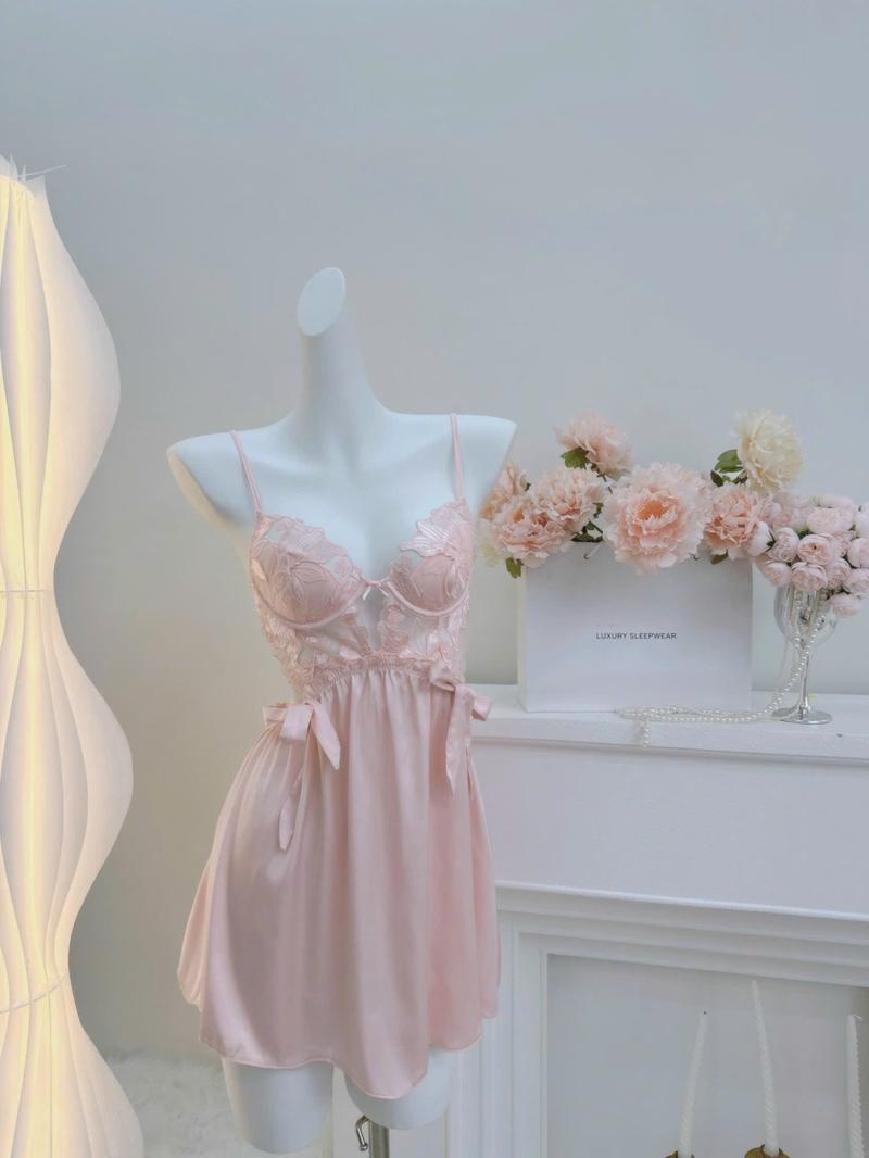 Product Introduction of V158 Váy Ngủ Lụa Hoa Dáng Ngắn Tiểu Thư Đầm Ngủ QCCC Kèm Quần ( Váy Lẻ Ko Kèm Choàng) 10