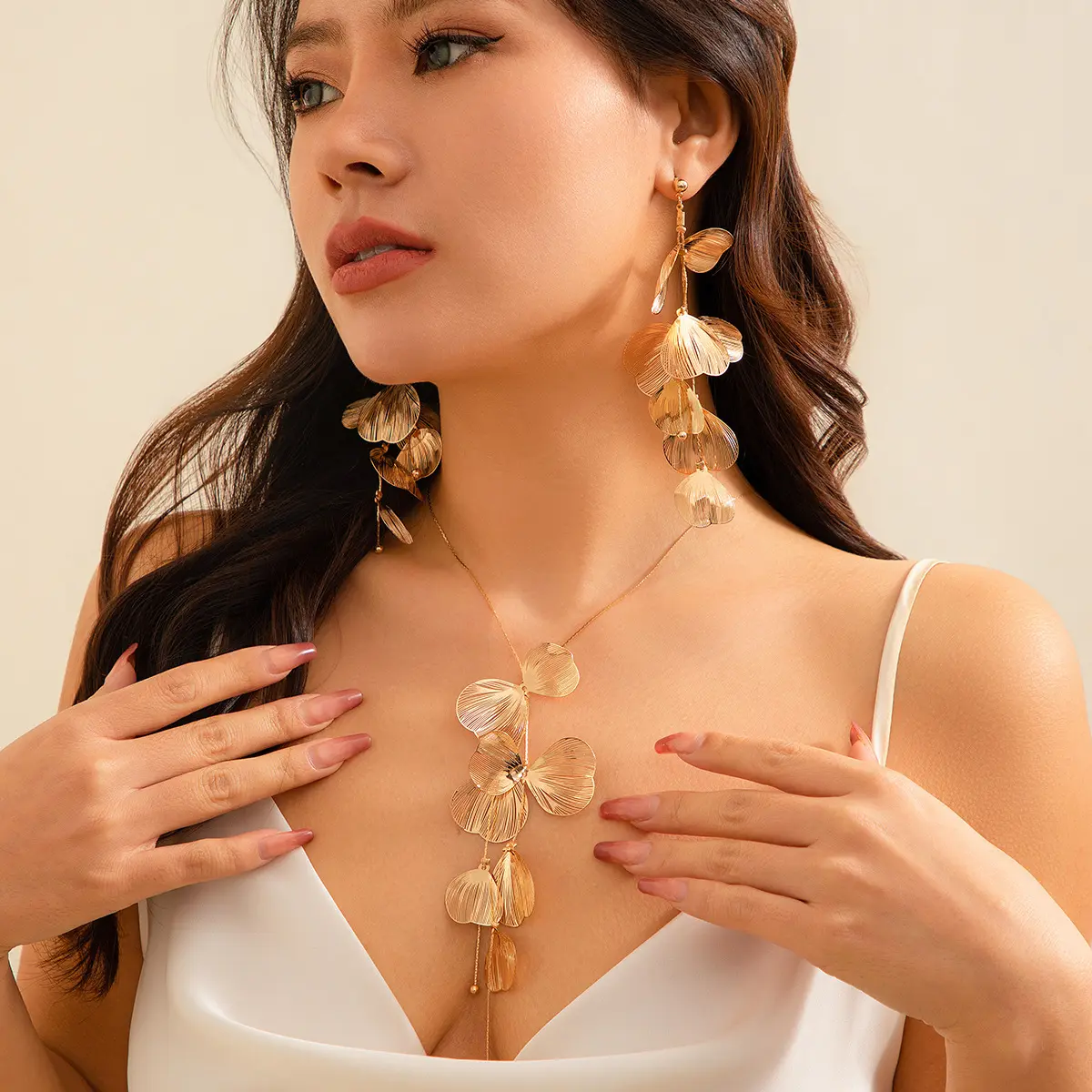 Ginkgo Leaf Tassel Necklace Choker0126