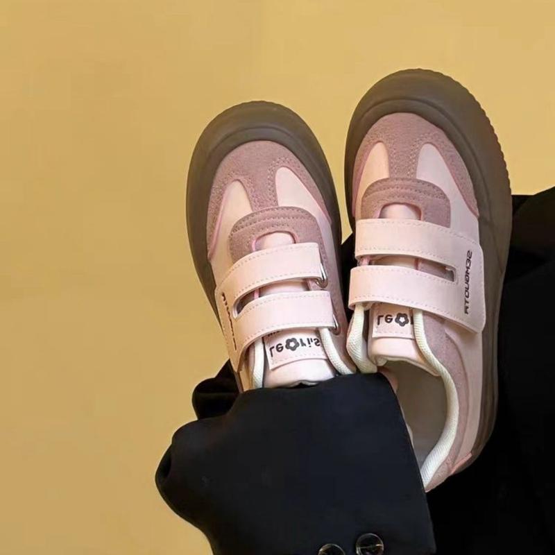 Giày thể thao nữ bản bata mũi giày da lộn quai dán tiện lợi đế bánh mì cao 4cm kiểu dáng basic - Shoes, Sneaker