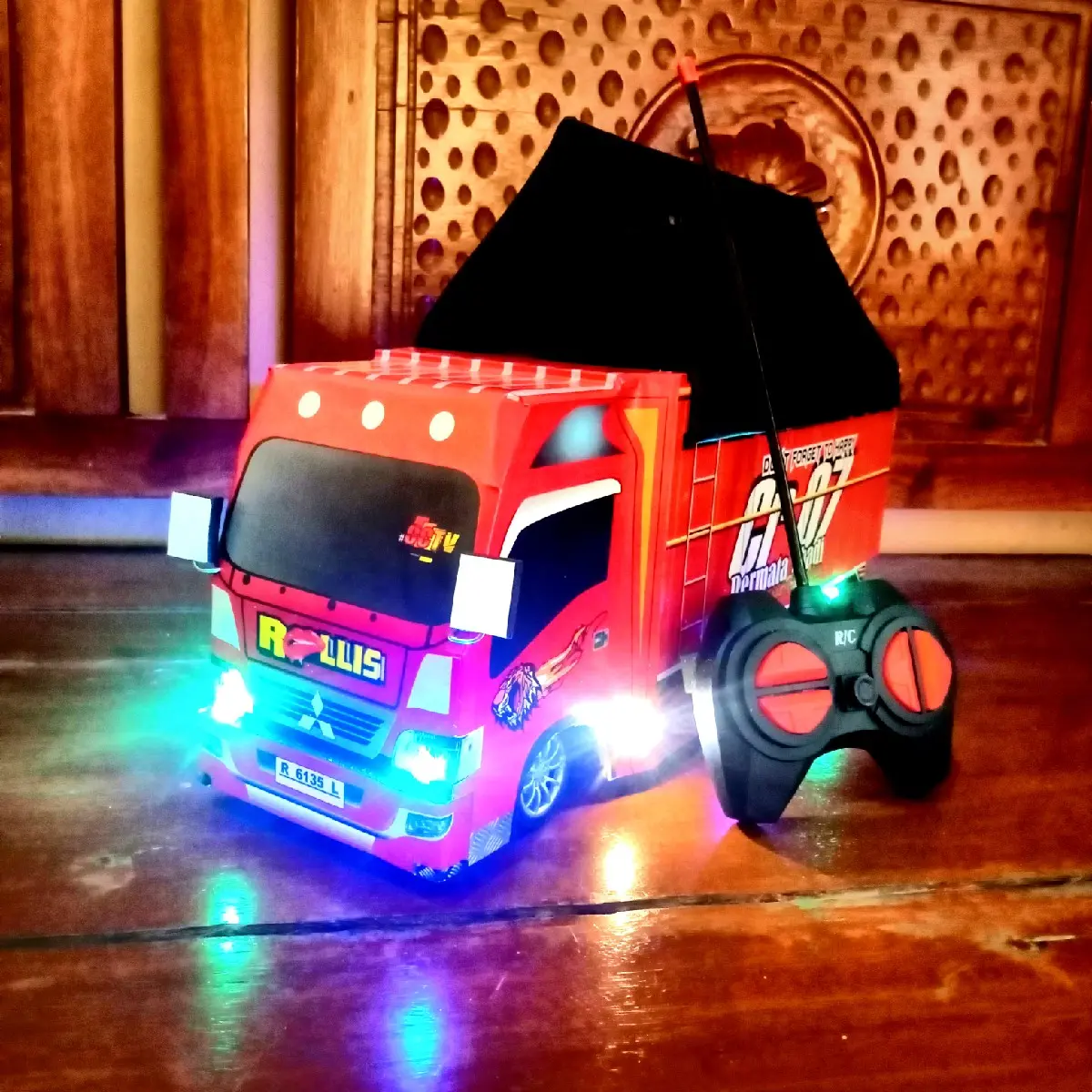 Promo Cod miniatur truk remote control full lampu mobile legend paling murah.miniatur truk oleng paling laris.miniatur truk oleng jumbo miniatur truk kayu asli.miniatur truk oleng cas keren Pendidikan Set Hadiah Pengendali Jarak Jauh Cowok Bus Remot