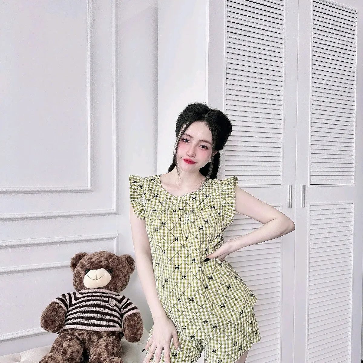 [38kg-90kg] Đồ Bộ Nữ Mặc Nhà RôSy Ngắn Cánh Tiên Vải Kate Cotton Mềm Mát,Không Nhăn,Họa tiết Cá Caro In Nơ