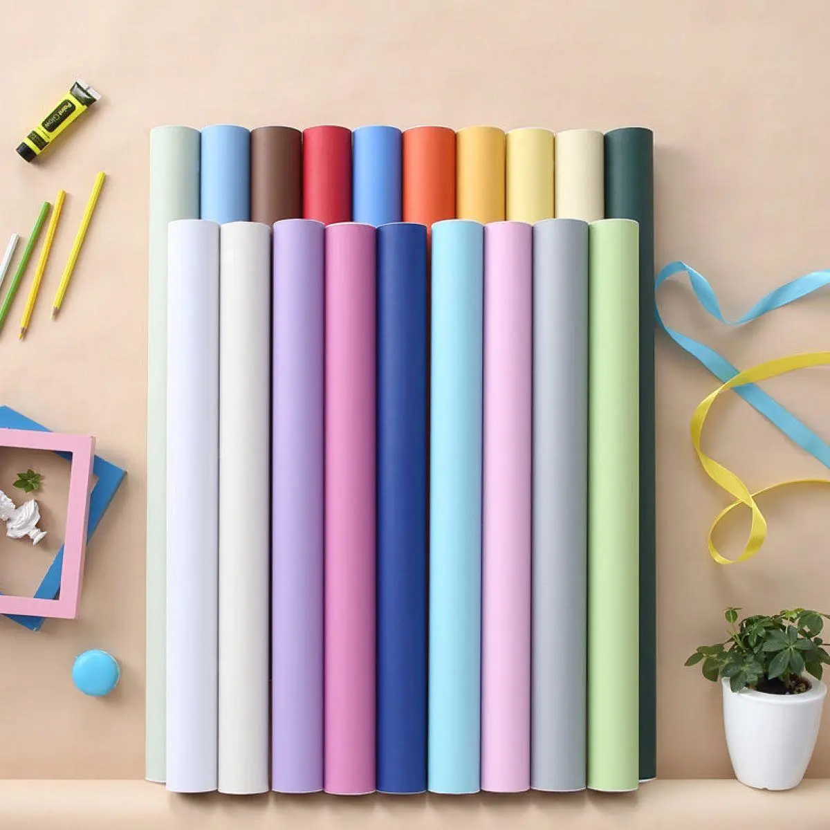 Wallpaper Stiker Dinding Polos Krem dan Putih 45cm x 10m Dekorasi