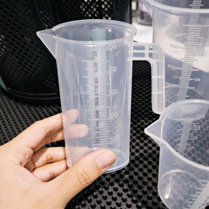 Đủ size Ly ca đong định lượng cho pha chế nấu ăn làm bánh chất liệu nhựa chịu nhiệt an toàn vệ sinh thực phẩm 50ml 100ml 250ml 500ml 1000ml Vietnam Đúng