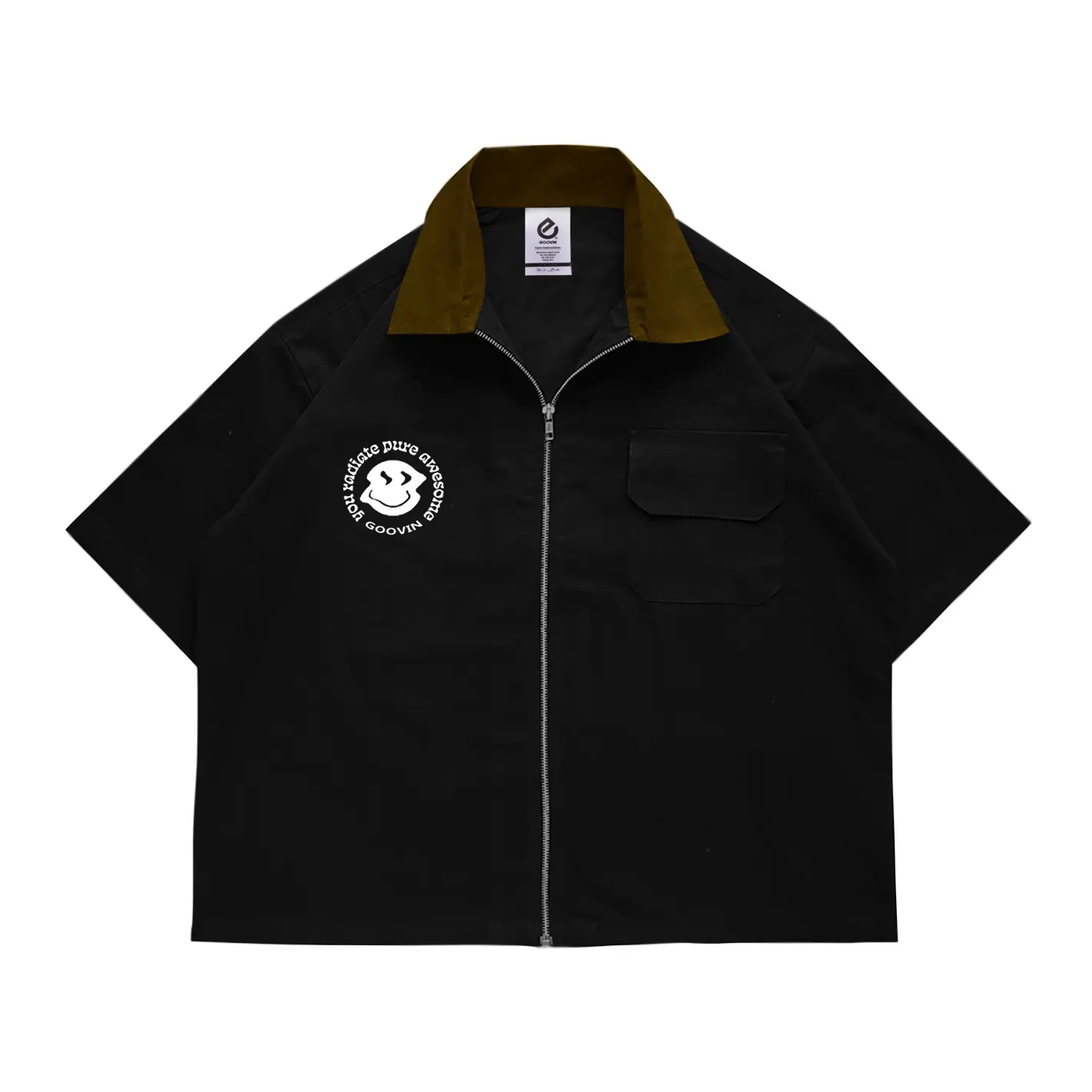 Goovin Workshirt Zipper Kemeja Pendek Fit Boxy Katun Cream Kerah Logo Standar Oversize ke meja