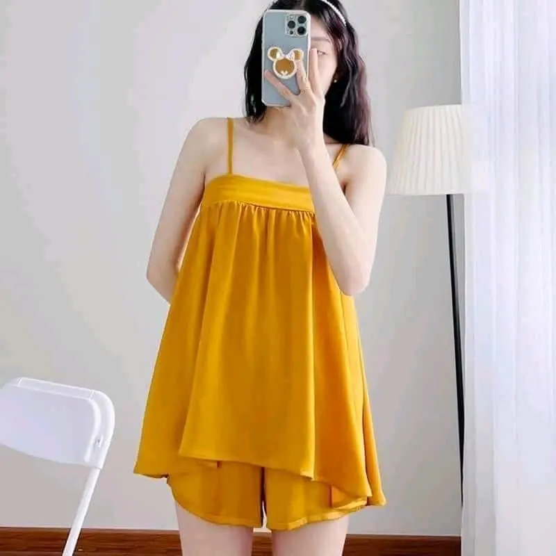 Đồ bộ pyzama hai dây [vải lụa kate] màu đen trơn 1