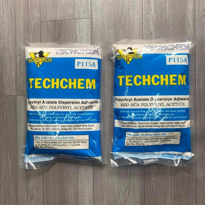 Keo Sữa Dùng Dán Thảm Trải Sàn Simili Và Dán Tường
