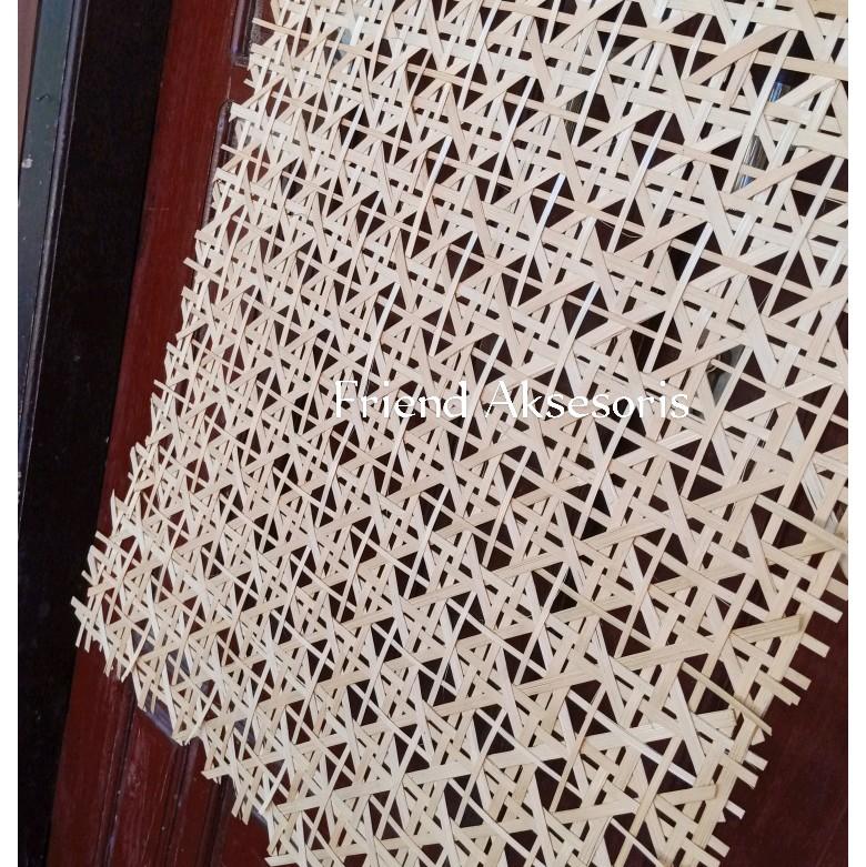 Anyaman Bambu Alami Motif Batik - Friend Aksesoris Kerajinan 1