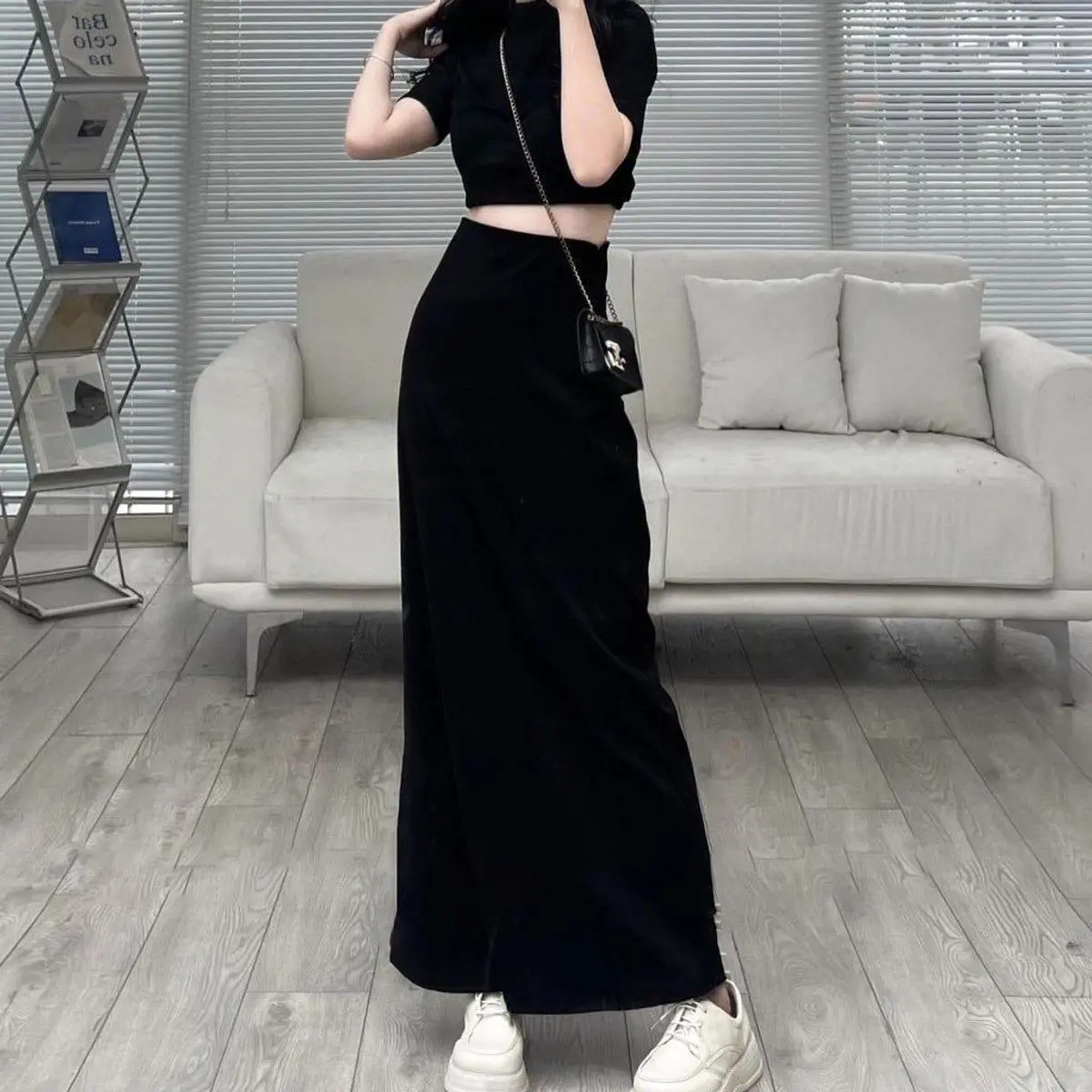 Chân váy dài Cotton dày dặn DE LANA V822 Màu đen Nữ