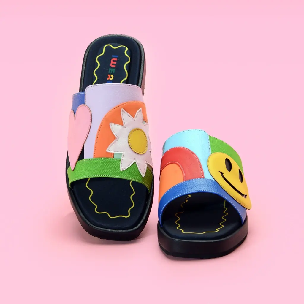 IWEARUP The Happiest Sandals