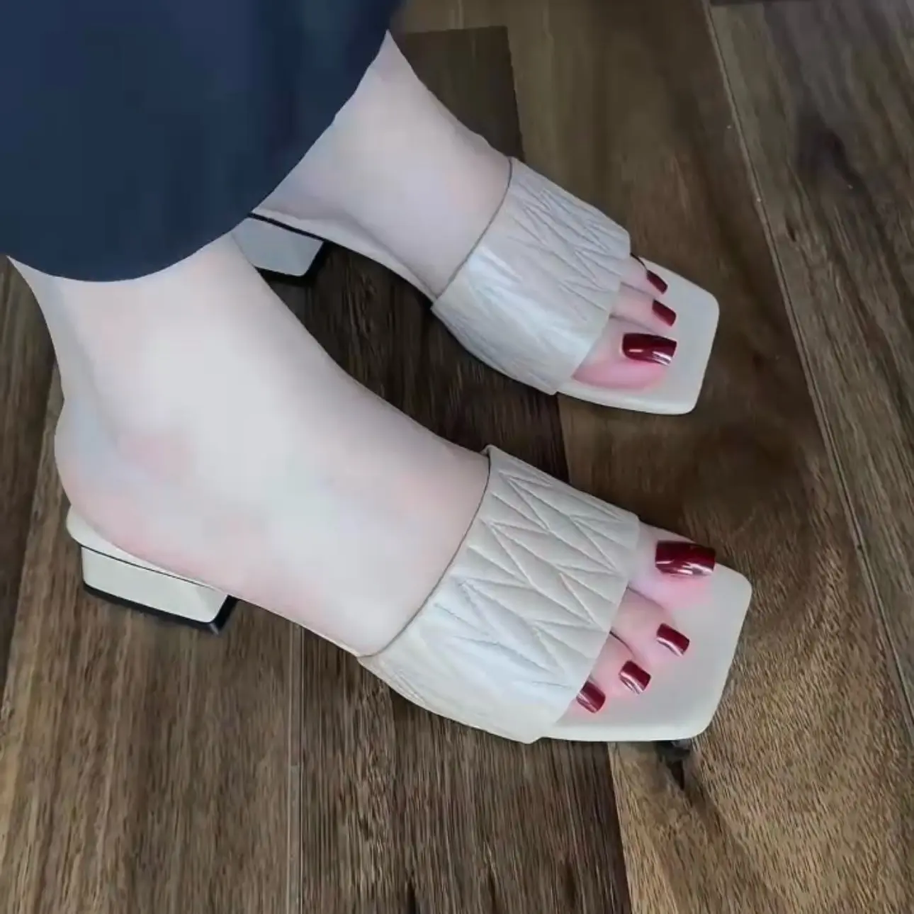 Có Quai Slipper WomenDép nữ đế vuông 3cm quai ngang thiết kế đơn giản tinh tế sang trọng DéP Shoes GiàY Nhung Cao Su Jean