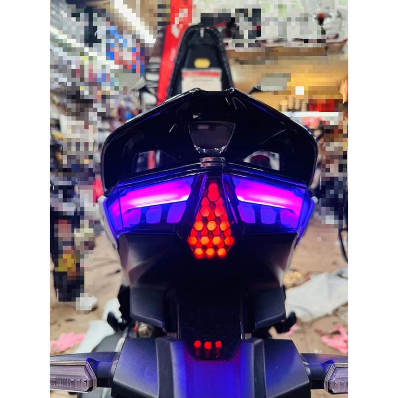 Đèn hậu Vario/Click 125 150 Spark Power hiệu ứng audi _ màu tùy chỉnh