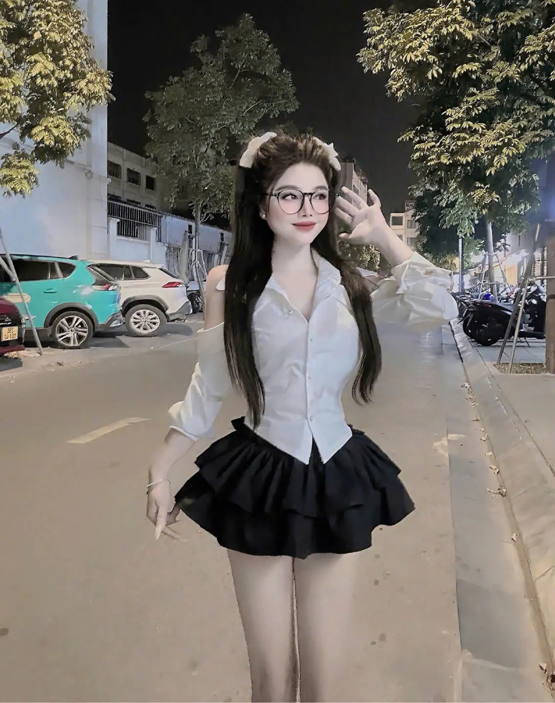 Set Bộ Sơ Mi Khoét Vai Thiết Kế Tầng Bèo Chất Kate Thoáng Mát, Thời Trang Trẻ Trung Nữ Tính, Phù Hợp Dưới 53kg, Phối Đồ Đi Chơi, Đi Làm, Đi Dạo Phố Áo Top