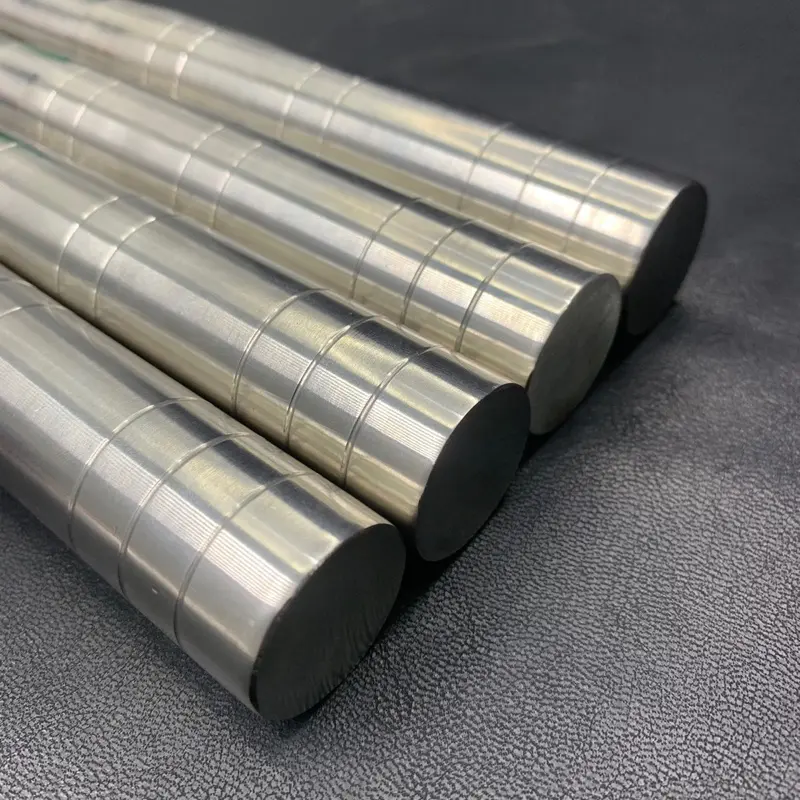 Cây inox tập luyện cơ tay, rút gọn lại được, phục vụ biểu diễn