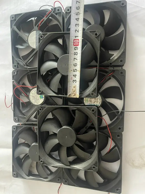 Quạt Fan Case 12CM- Quạt mới 100% - Làm mát PC, thùng CPU. Quạt tản nhiệt fan case cho máy tính 0