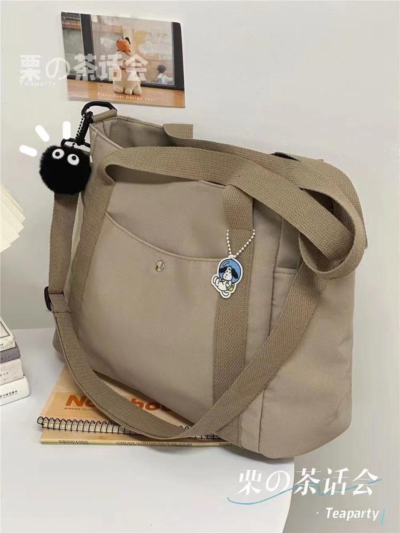 Product Introduction of Canvas Bag Women's New Large Capacity Fashion All-Match Shoulder Bag Tote Bag for Work Commuter Bag Korean Style Crossbody Bag 19