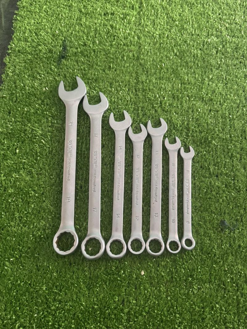Product Introduction of ( Tặng Kìm Điện ) Bộ Dụng Cụ Sửa Chữa 46 Chi Tiết 1/4 Và 7 Cờ Lê  Yeet . 6