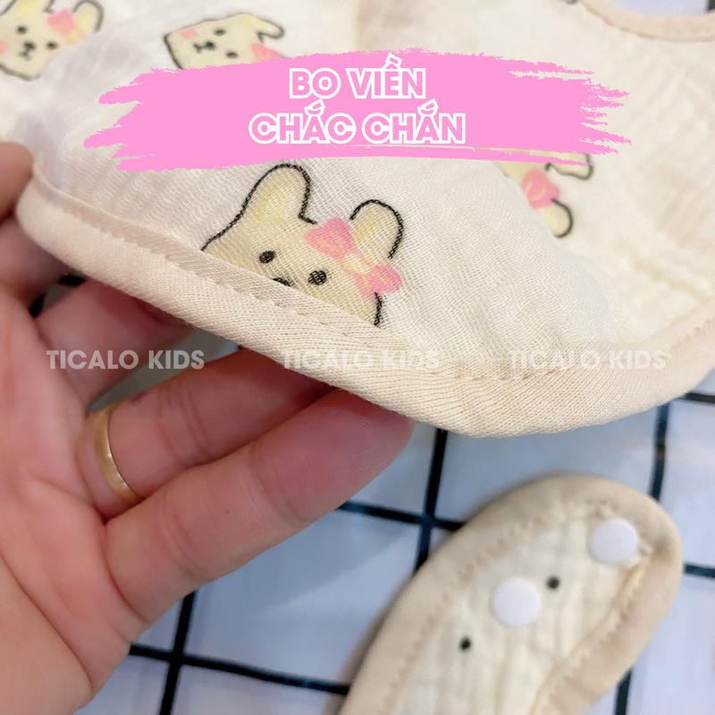 Product Introduction of Yếm Xô Cho Bé - Hình Vuông - Chất Liệu Muslin - Nền Kem Hoạ Tiết Xinh Xắn 8