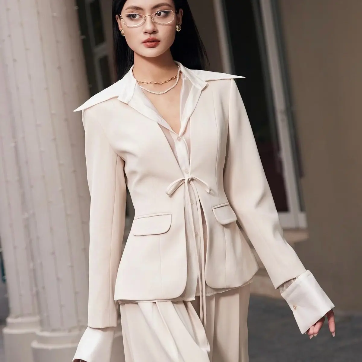 Set 3 chi tiết áo vest ,áo sơ mi kèm quần ống xuông cao cấp