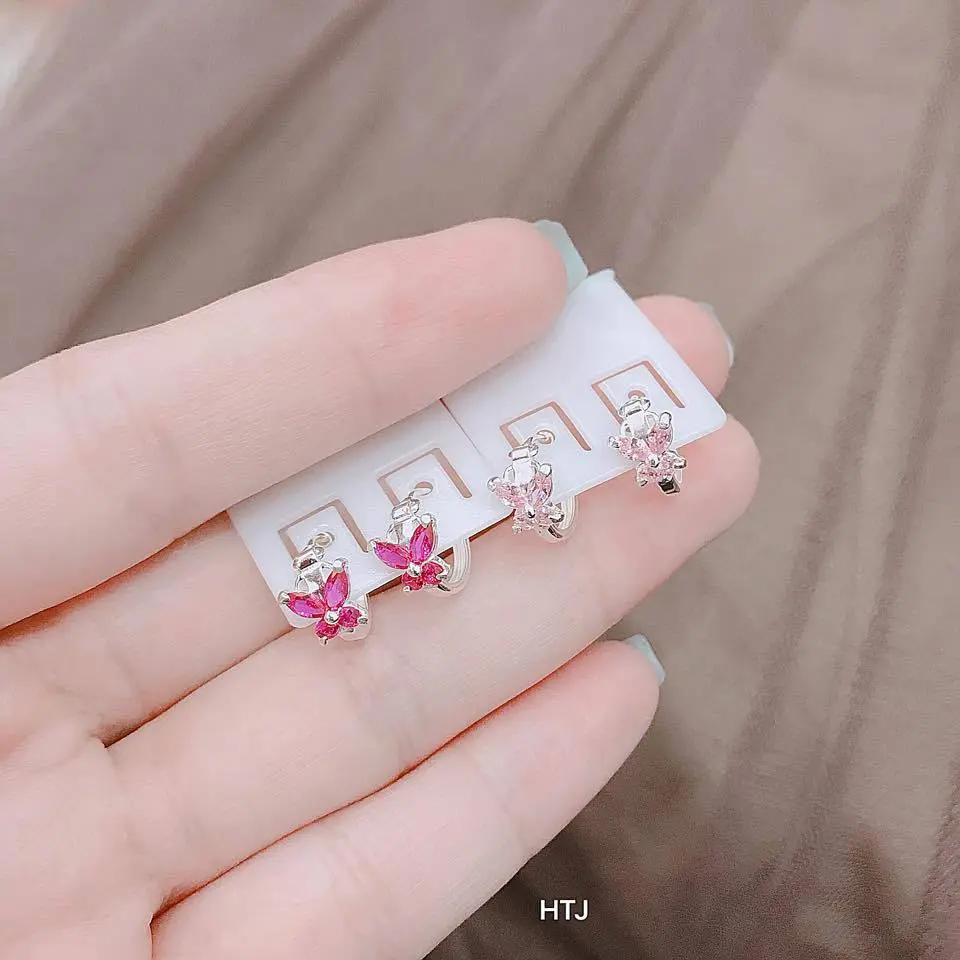 Bông tai trẻ em hình hồ điệp chất liệu bằng bạc MS45