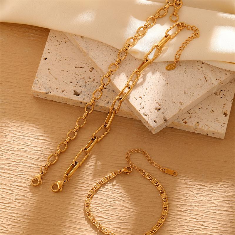 Product Introduction of Fashion new Europe and the United States cold wind titanium steel bracelet colorfast jewelry. 0