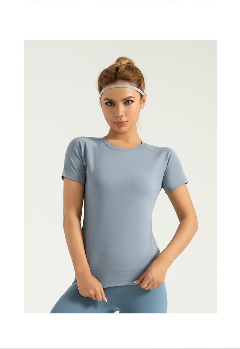 Product Introduction of Lulu's same mesh yoga short sleeved sports and fitness suit, chest shaping and breathable sports T-shirt for women 8