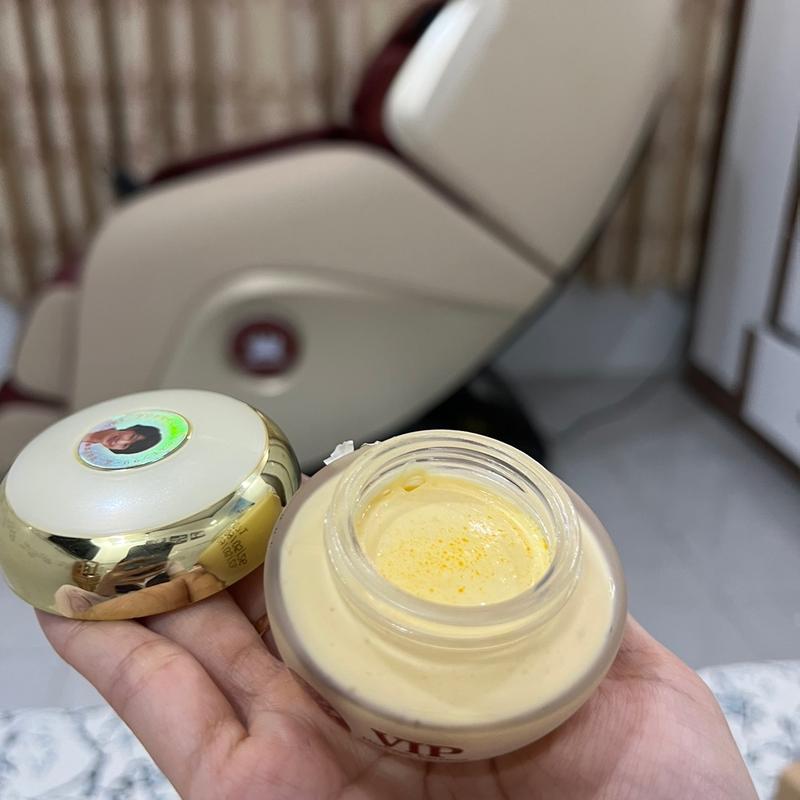 Kem Sâm Nhật Dưỡng Da 30g