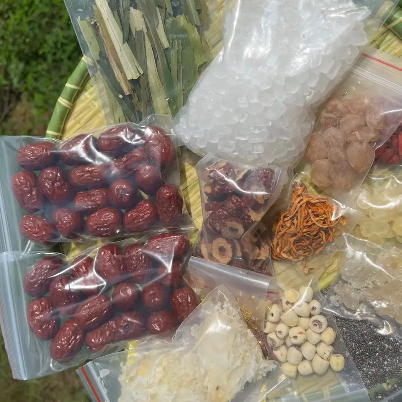 (1 Sét 500gr) Chè dưỡng nhan 14 vị, nấu được 20-25 chén tea nước trà-cô út chè dưỡng nhan, tặng 1 túi tuyết Yến, 1 túi đông trùng Chua Sen 3
