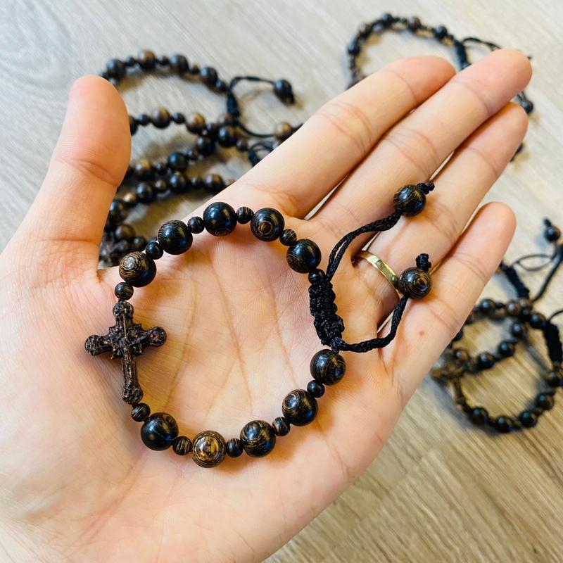 [Tặng Hộp]Chuỗi Vòng Tay Mân Côi Trầm Sánh Chìm Mẫu Mới Có Dây Rút Tiện Dụng