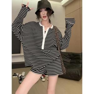 ชุดสูทแฟชั่นสำหรับผู้หญิง, สไตล์ขี้เกียจฤดูร้อน, ชุดลำลอง, ลายทางและสีบล็อก, เสื้อหลวมและอเนกประสงค์, กางเกงขาสั้นเอวสูง, ชุดสองชิ้น