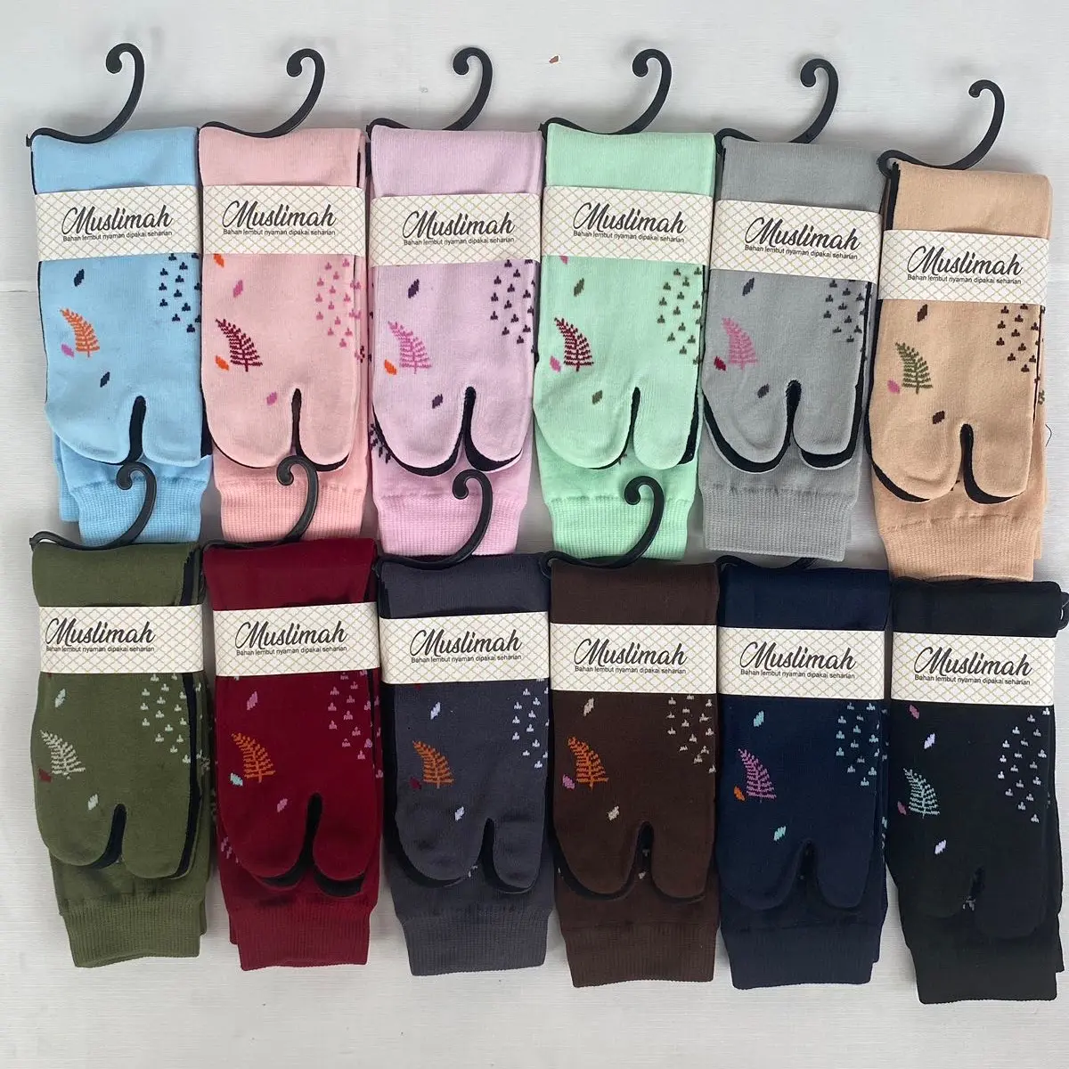 KAOS KAKI MOTIF TROPIS ECER