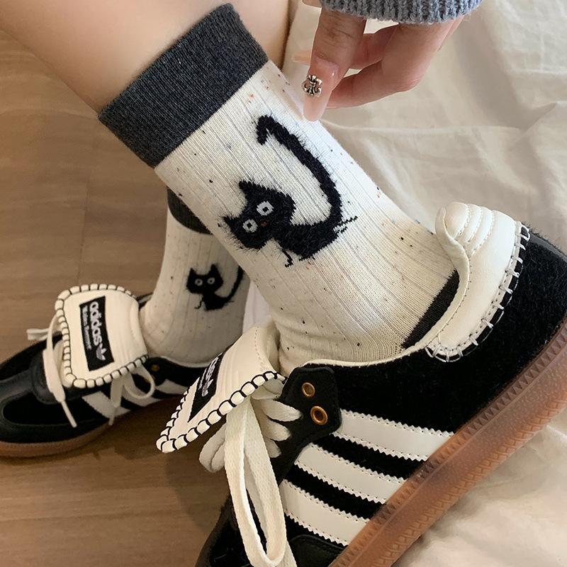 Product Introduction of Cute Animal Socks Cartoon Puppy Cat Trendy Autumn/Winter Cotton Yarns Flocking Plush Stockings Fashion Warm Casual Women's Socks 13