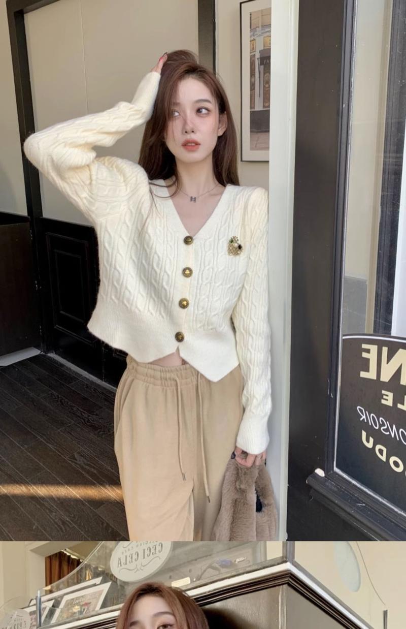 Product Introduction of Áo Khoác Cardigan Dệt Kim, Phong Cách Pháp, Dành Cho Nữ, Thích Hợp Cho Mùa Xuân, Mùa Thu / Đông, Thiết Kế Đẹp, Phong Cách Phương Tây Độc Đáo Áo Len Trông Trẻ Trung, Phong Cách Chanel, Bán Chạy 9