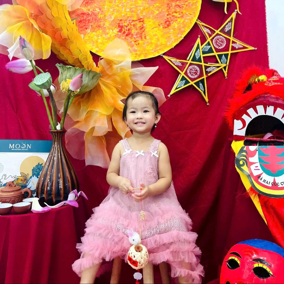 Váy hai dây lưới ren thêu hoa nổi sang chảnh cho bé gái Minna fashion for kids (9-27kg) Kem cô dâu đầm dự tiệc cưới trẻ em Giặt bằng nước lạnh Slim-fitting váy váy  tết