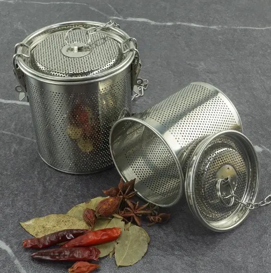 Giỏ Đựng Gia Vị Nấu Phở, Nước Lá Chất Liệu Inox, Có Dây Treo, Từ size 8cm-18cm (ảnh thật)