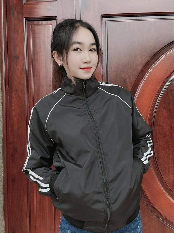 Áo khoác dù nam nữ - Áo gió màu đen viền sọc trắng cổ lọ cao cấp chất dù 2 lớp chống nước nhẹ