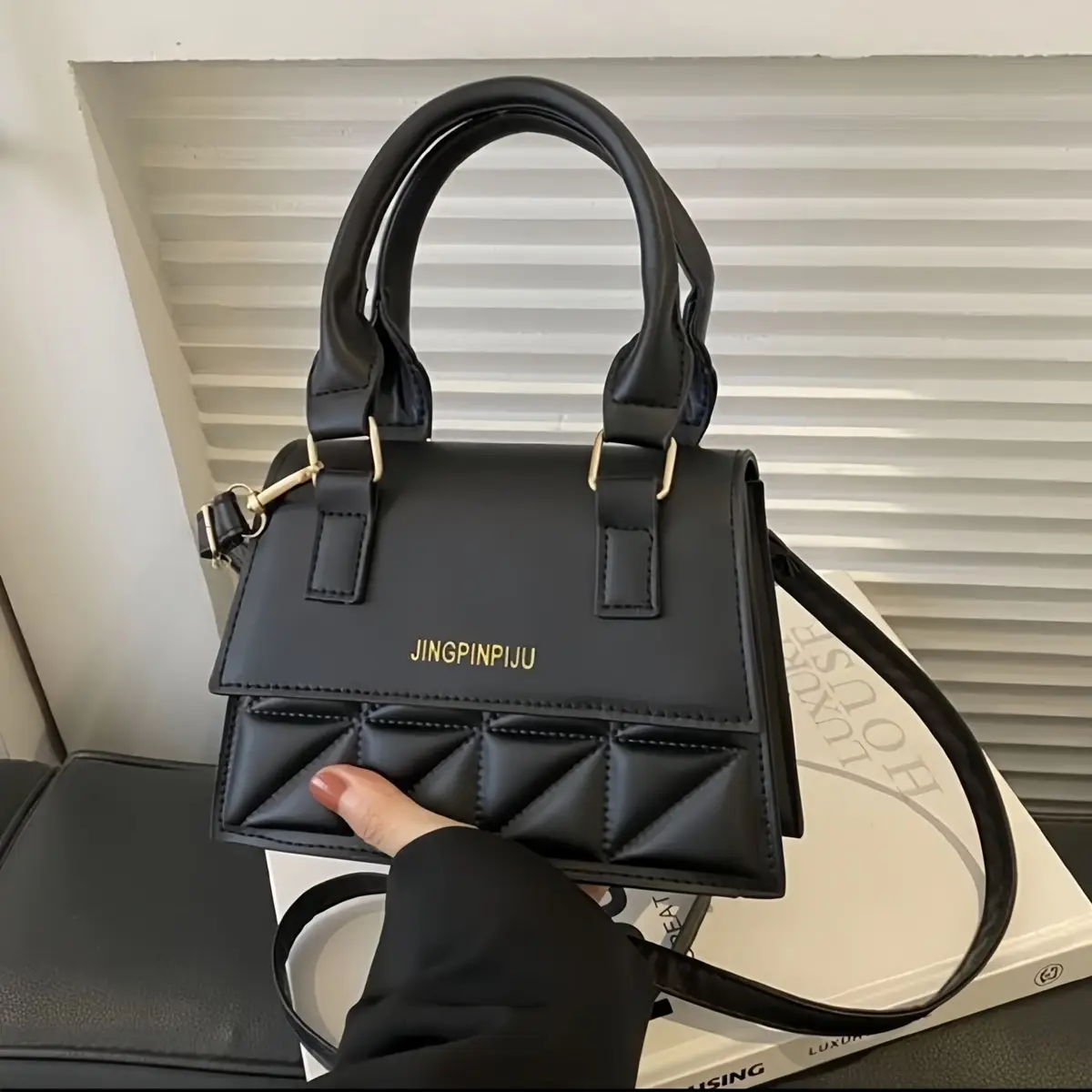 Túi Xách Nữ Đeo Chéo Cầm Tay Da Pu Thời Trang Nắp Vuông Jinpin Bag
