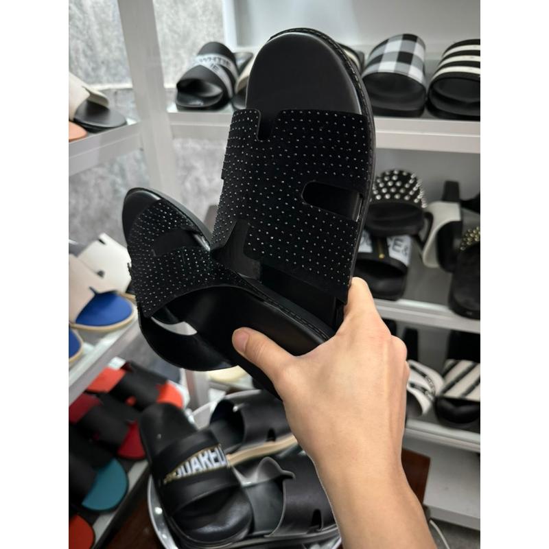 Dép lê quai ngang nam chữ H đính đá - Da PU cao cấp dép  chữ h Đế Bằng   đế đúc chống trơn trượt tăng chiều cao đủ size 36-43. Slipper DéP  dép  nam đẹp dép  nam depnam 23814225 2