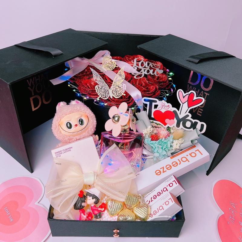 Product Introduction of SÉT QUÀ TẶNG 8 Tháng 3 - VIP A.10[ Quà tặng nước hoa Charme Love - Son Hàn Quốc- Phấn Cuishone Hàn Quốc  ] Chính hãng- Kèm Socola trái tim 18
