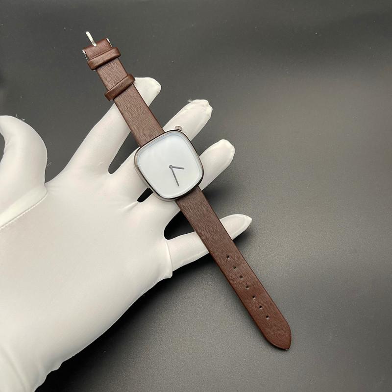 Product Introduction of New Minimalist Belt Watch Ins College Style Unisex Watch Extremely Minimalist Style 3