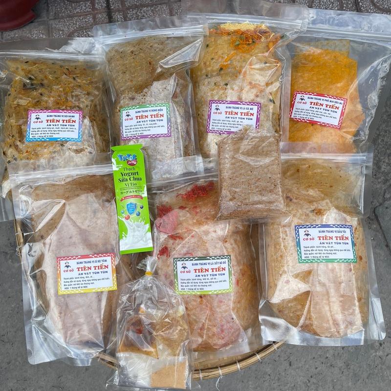 bánh tráng trộn 2ký1 ,rong biển + dầu tỏi + lá tôm cay +lá bò + lá gà thập Cẩm+phô mai mè + sợi hành kèm 1 muối lắc + thanh thạch + 1 bịch dầu tỏi ớt rim Snack Ăn Vặt