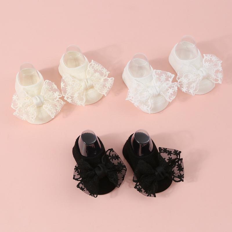 Product Introduction of Baby Girls Cute Socks with Headband Sets Lace Bow Knit Princess Socks for Party, Wedding, Baby Shower 5
