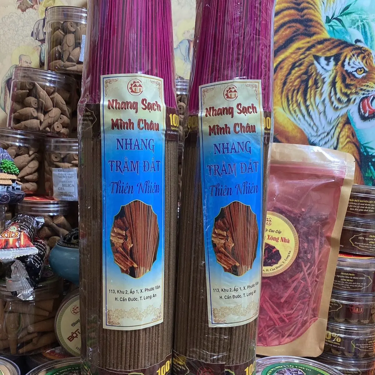(Thơm nhẹ). Nhang Bài (1kg/ bó)4 Tấc ( Trầm Đất). Thơm nhiều. Không hóa chất
