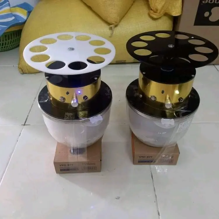 máy rót rươu 10ly,khay ướp lạnh.