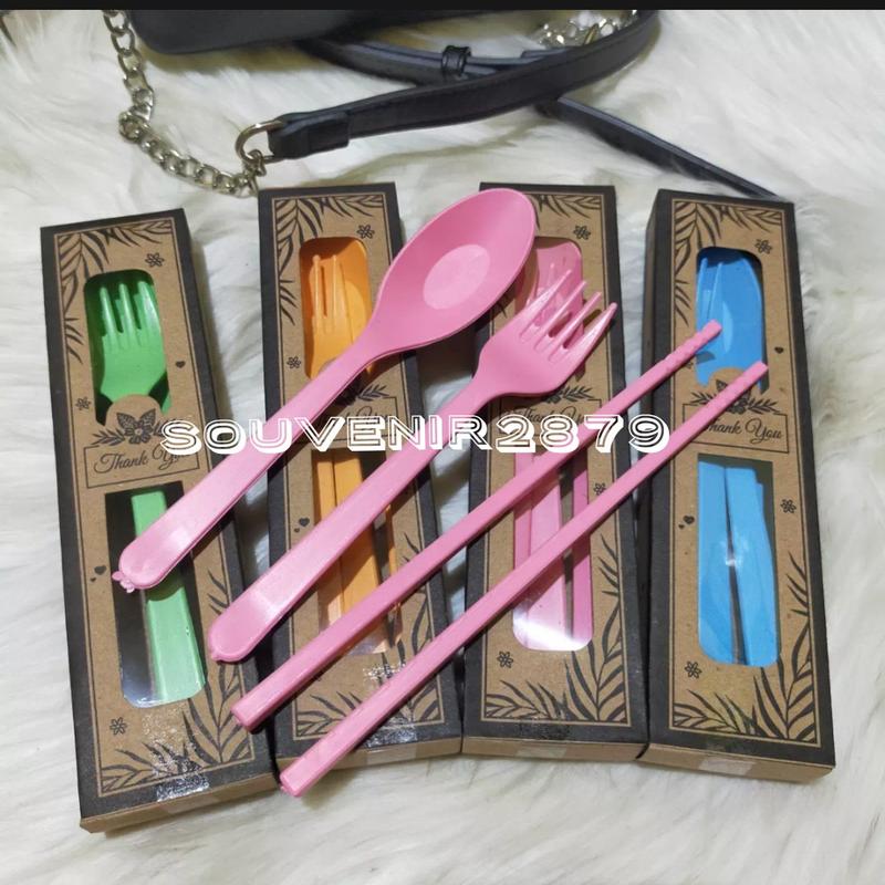 ( 50 Pics ) Souvenir Sendok Set Travel Souvenir Sendok Garpu Sumpit Kemasan Bok Rustik Free Kartu Ucapan Terima Kasih 5